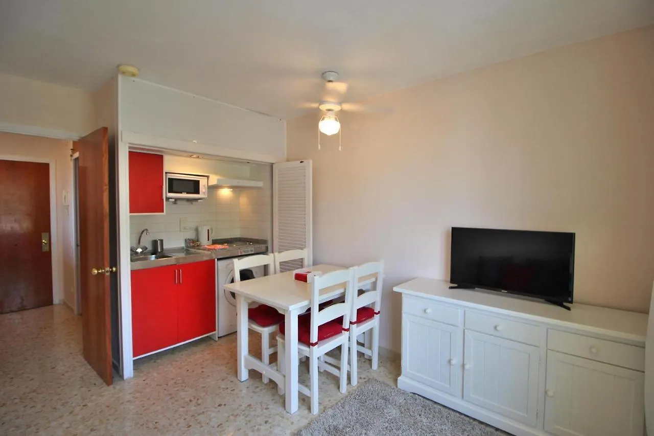 Apartment Al14 Estudio A 250 M Playa Fenals, Costa Barava Lloret de Mar